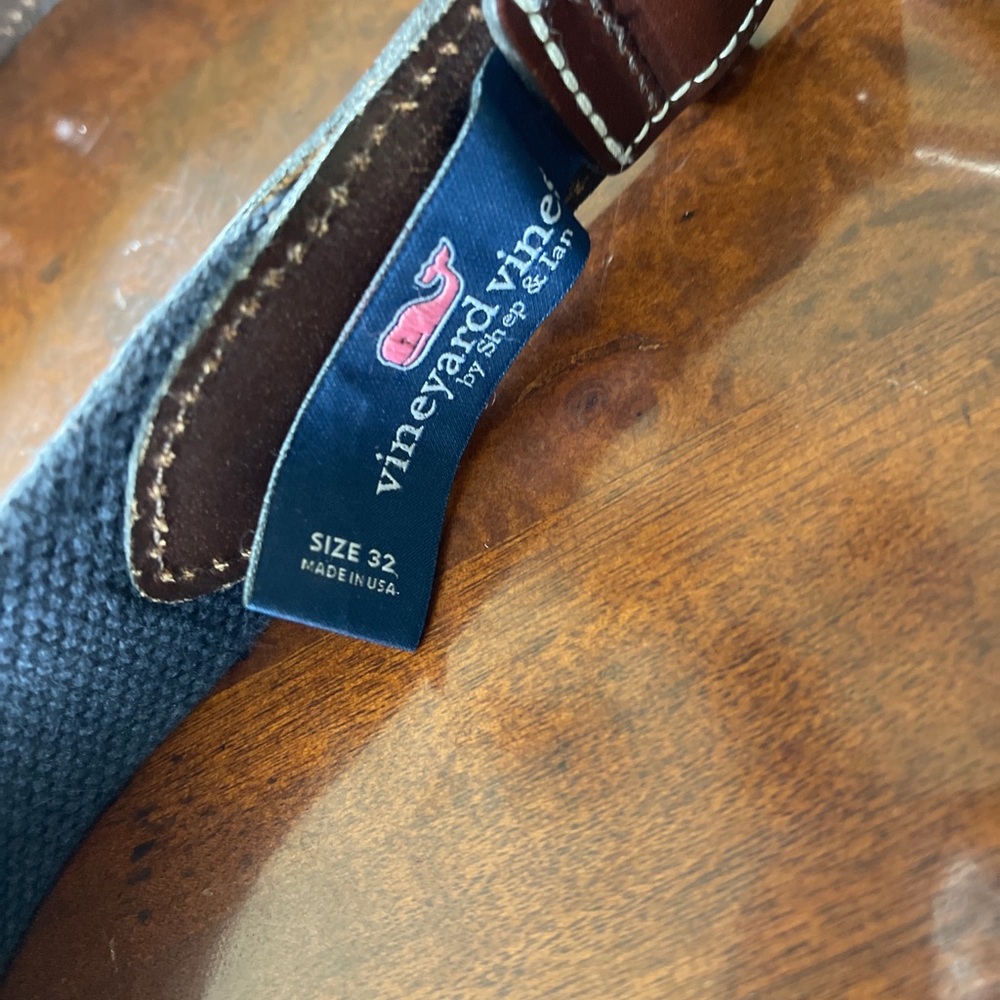 VINEYARD VINES Red Flags Canvas Belt Brown trim 32
